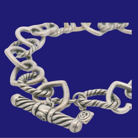 David yurman heart bracelet sterling silver & 18kt gold. 7” gorgeous.Hard 2 find - Picture 5 of 16